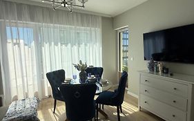 Hampton Apartament